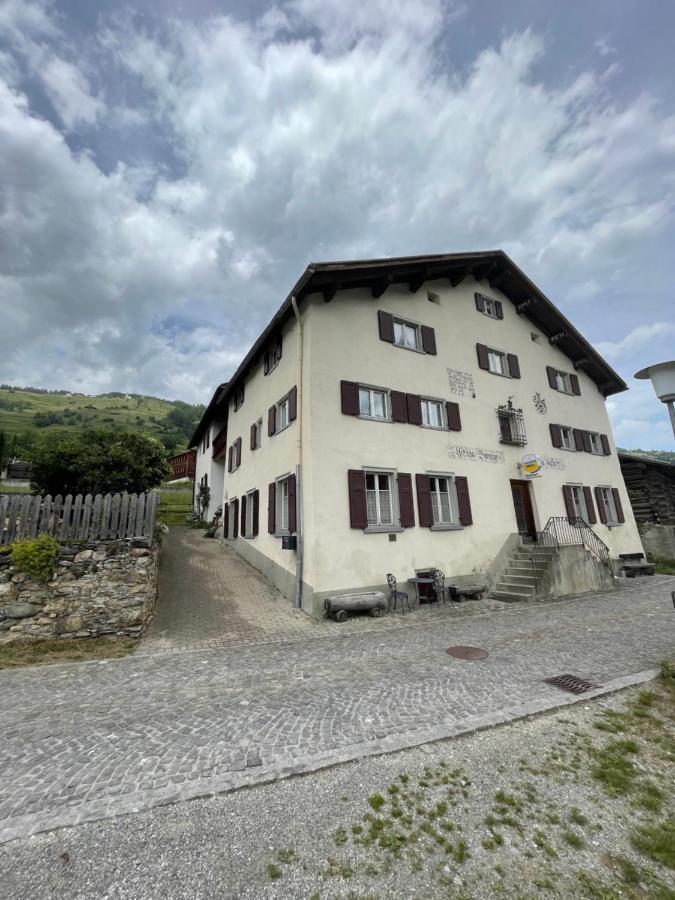 Gasthaus Beverin Farden Eksteriør bilde